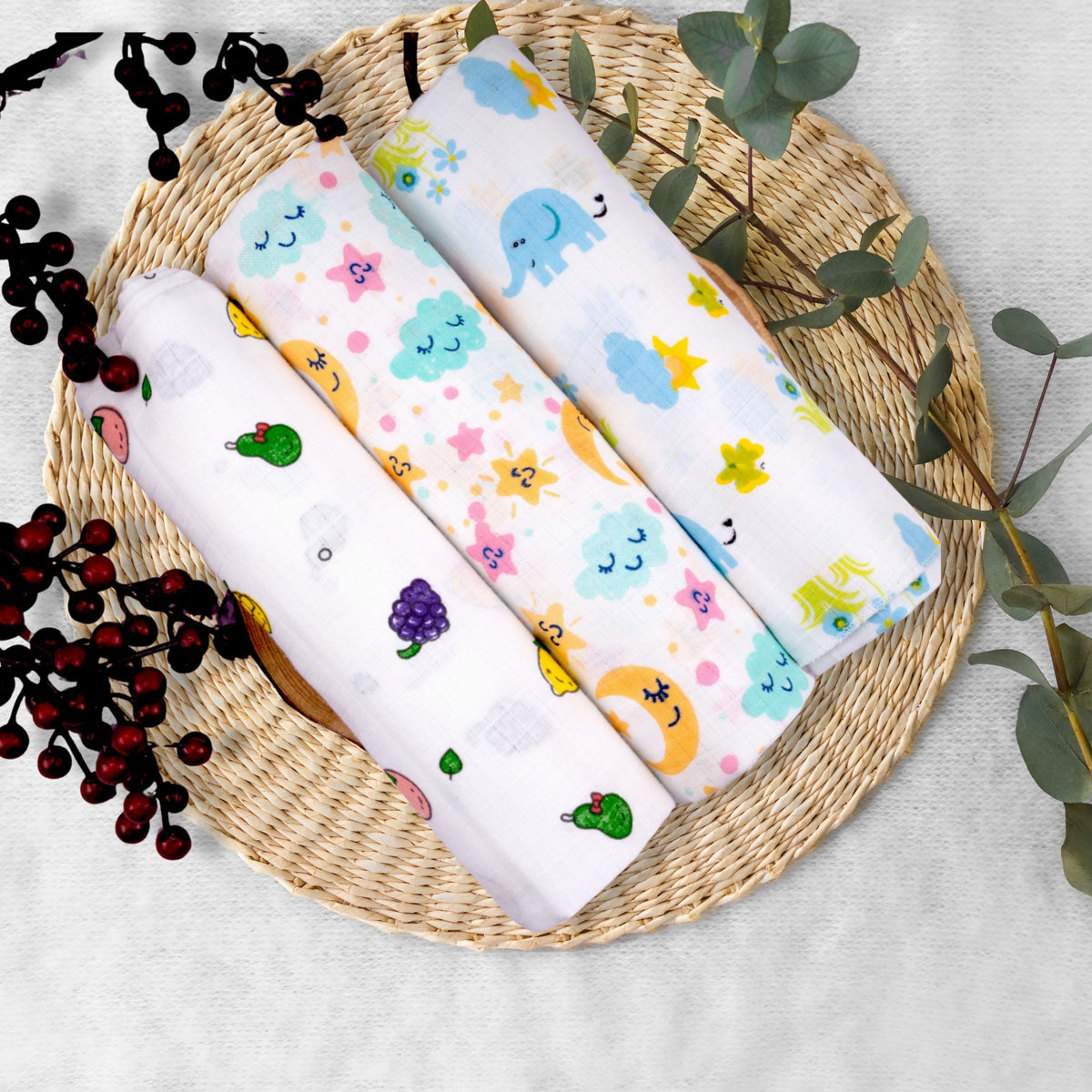 Lil’ Shark cotton muslin swaddle wraps — Pack of 3 product view