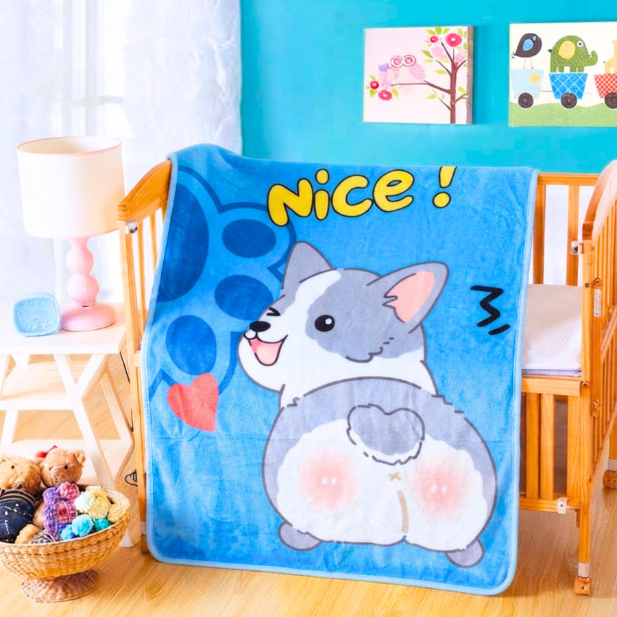 Blue cat printed flannel baby blanket, 100 by 140 cm